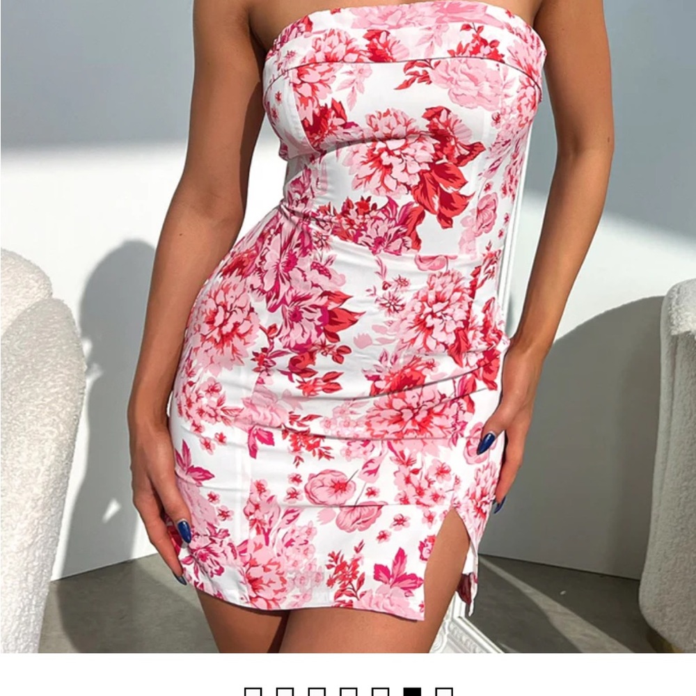 Beginning Boutique Pink Floral Strapless Mini Dress